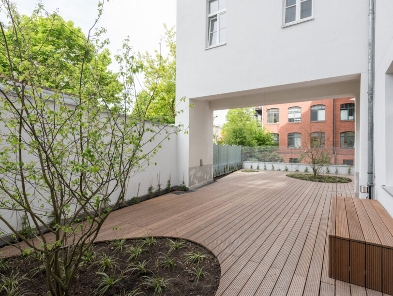 AM KARLSBAD 16, 10785 BERLIN