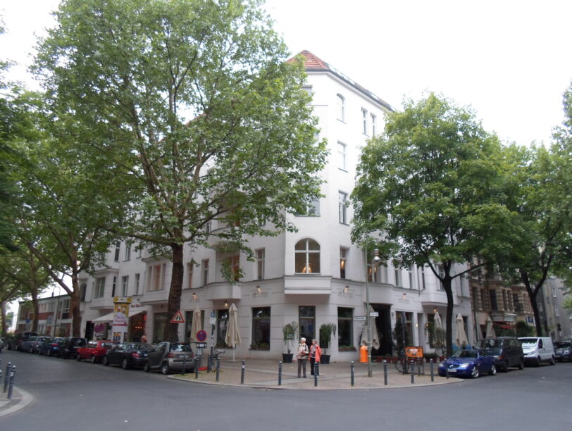 Fuggerstr. 35 / Welser Str. 25
